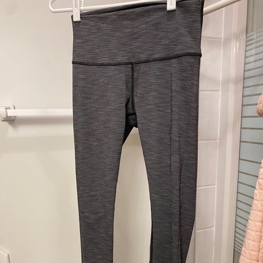 Lululemon Grey 3/4 length pants